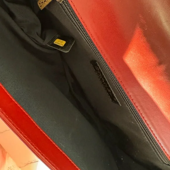 TRADE!! Reserved!! CHANEL BAG. EUC - Picture 9 of 13